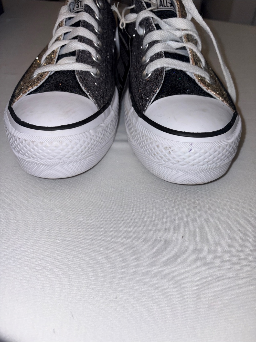 Converse Low Top Sneakers - Gold & Silver Glitter lace up Size 6.5 NWT - Picture 2 of 9